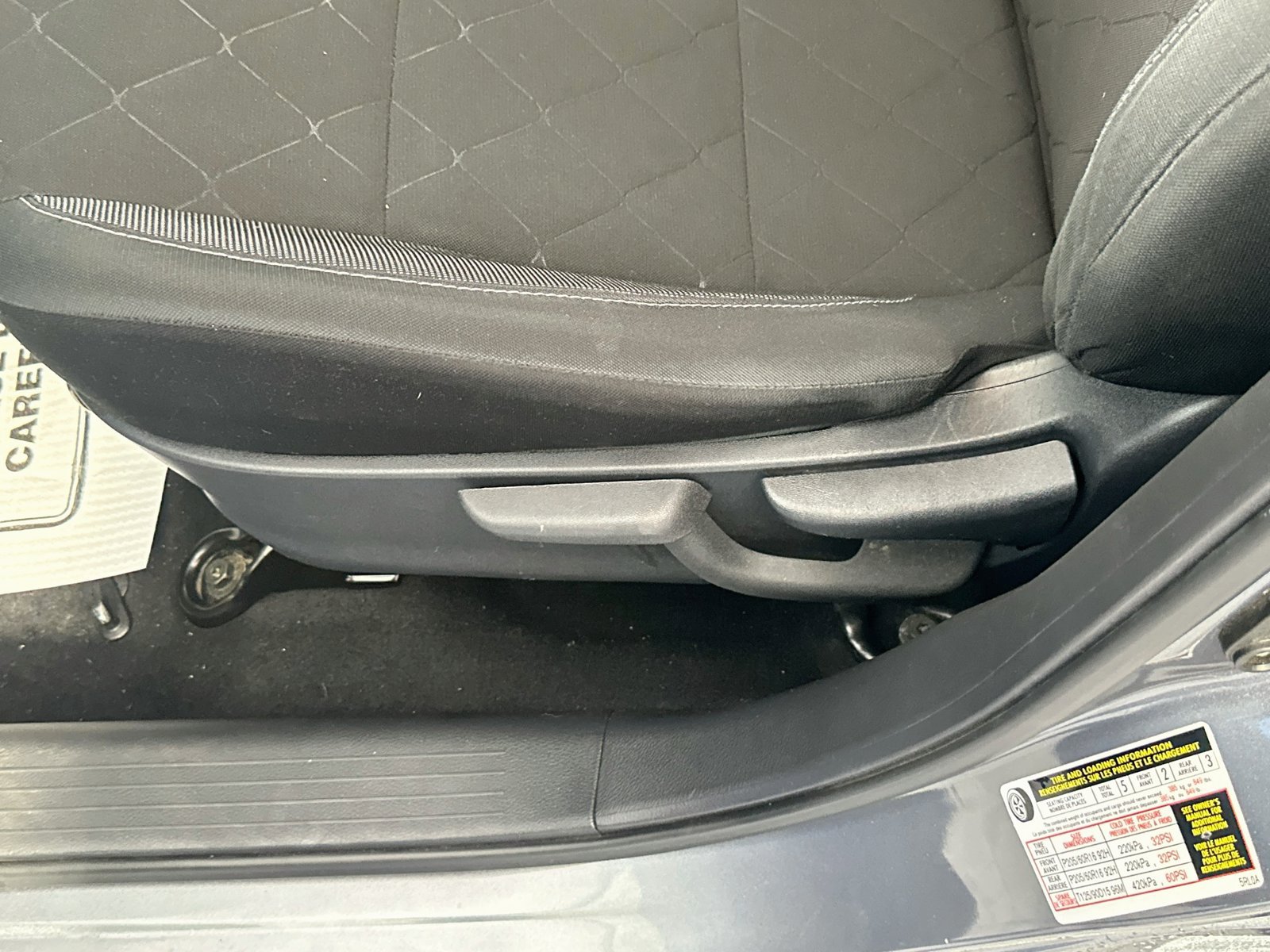 Used 2019 Nissan Kicks S FWD image 18