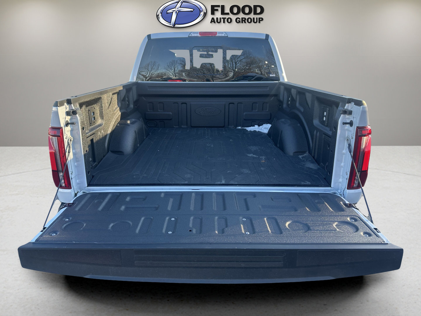 New 2025 Ford F150 Lariat w/ Equipment Group 502A High image 7