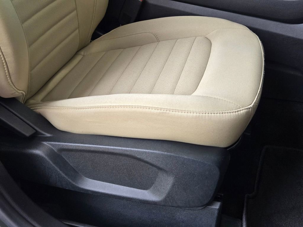 Used 2022 Ford Edge SE AWD/4WD image 26