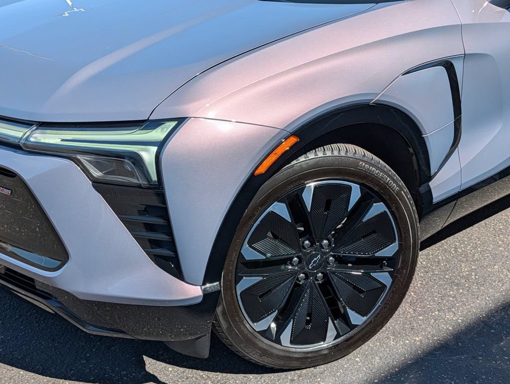 Used 2024 Chevrolet Blazer EV RS AWD/4WD image 28