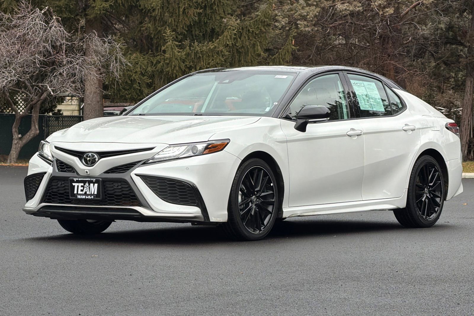 Used 2024 Toyota Camry XSE w/ Navigation Package image 8