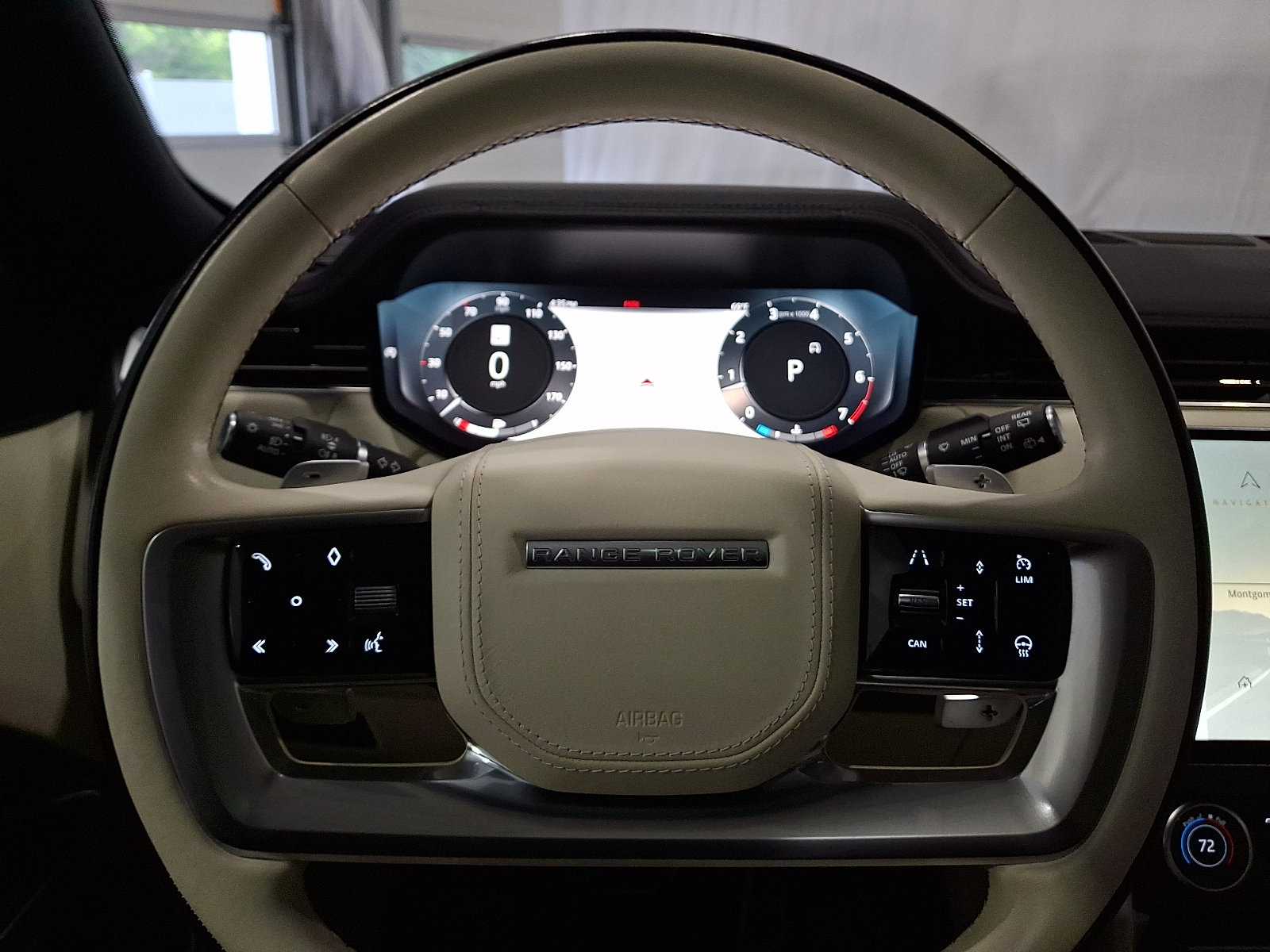 Certified 2023 Land Rover Range Rover Long Wheelbase SE AWD/4WD image 19
