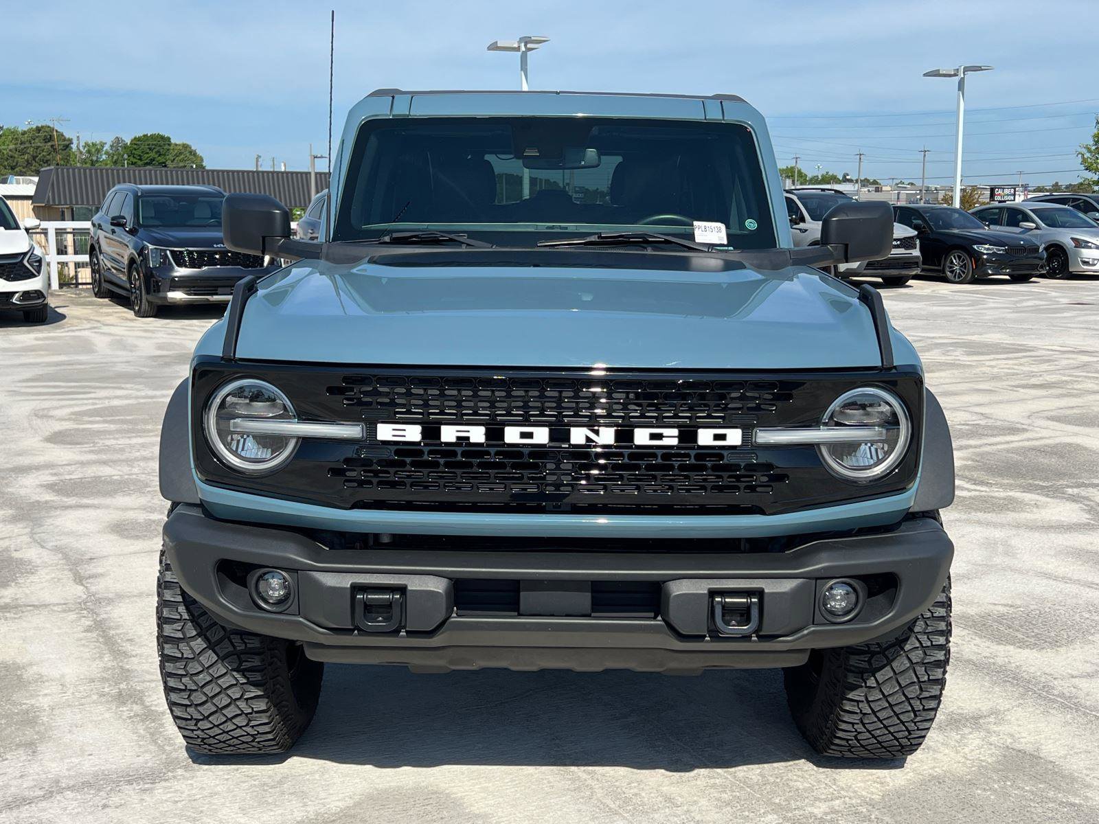 Used 2023 Ford Bronco Wildtrak AWD/4WD image 2