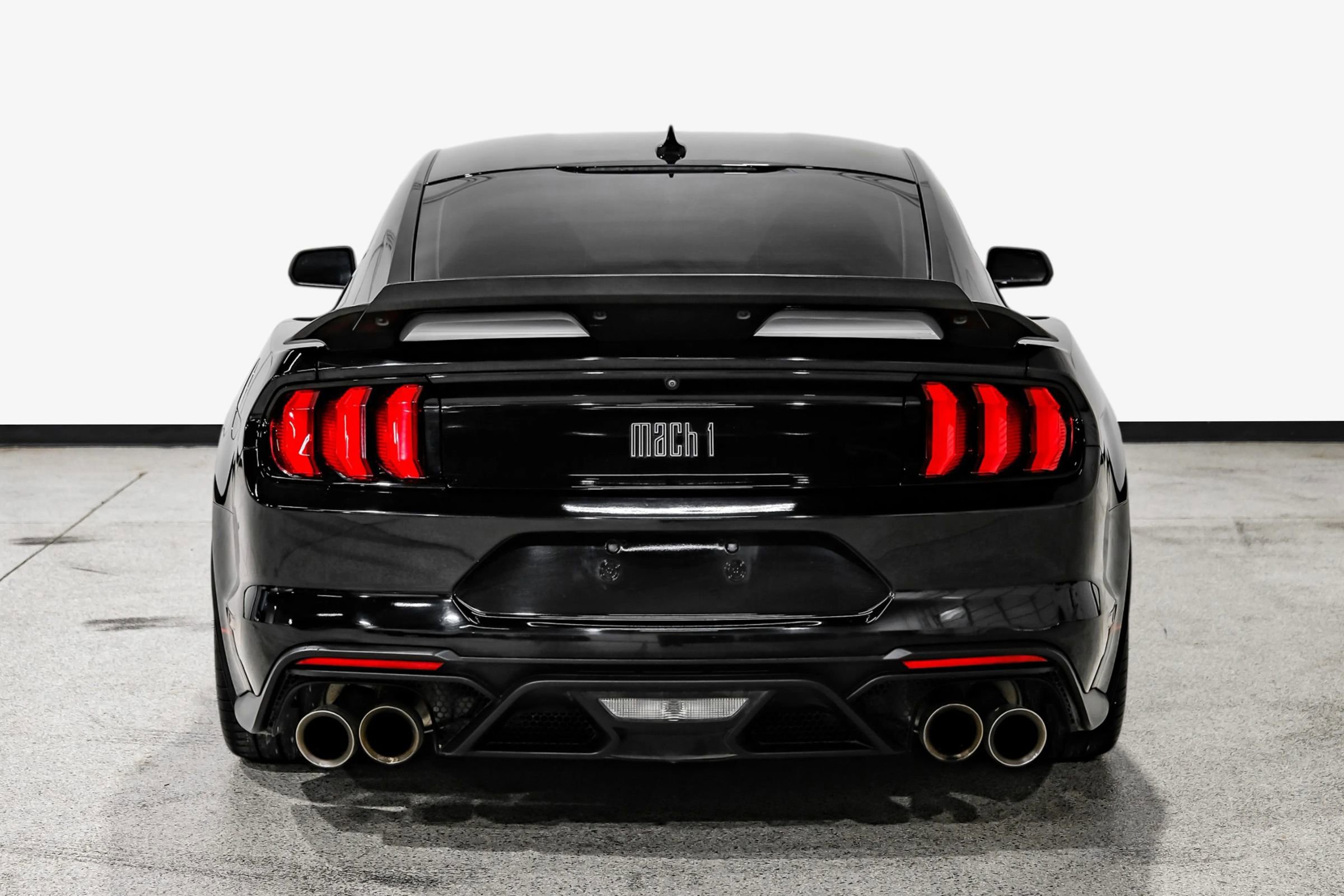 Used 2021 Ford Mustang Mach 1 w/ Mach 1 Handling Package RWD image 7