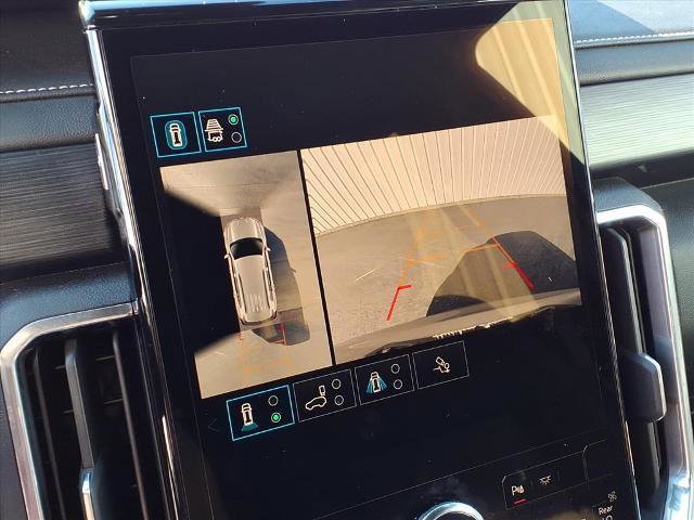 Used 2025 GMC Acadia Elevation image 36