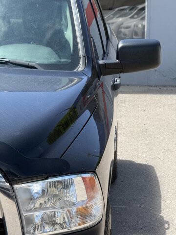 Used 2016 RAM 1500 ST w/ SXT Appearance Group AWD/4WD image 25