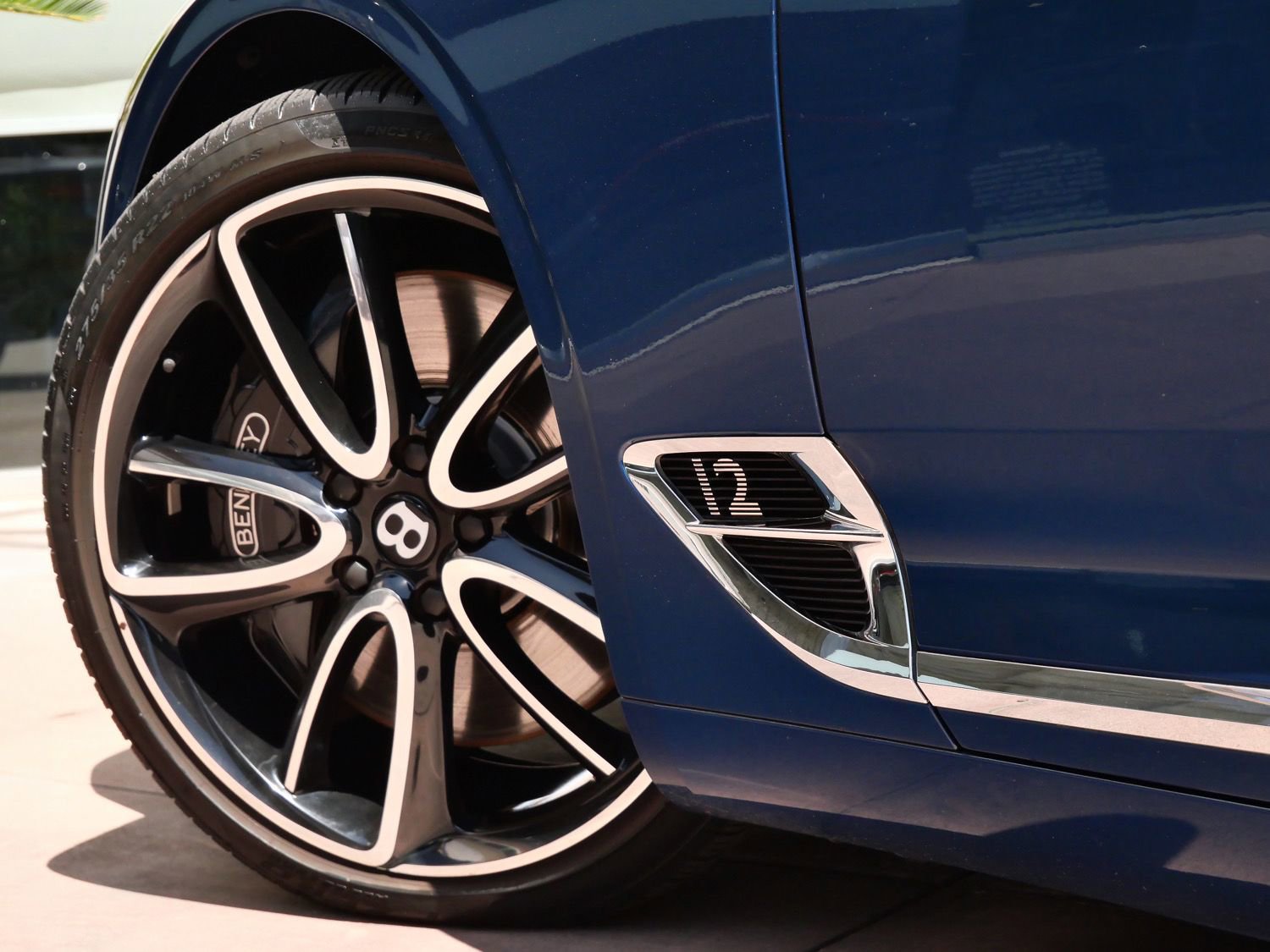 Used 2021 Bentley Continental GT Mulliner AWD/4WD image 9