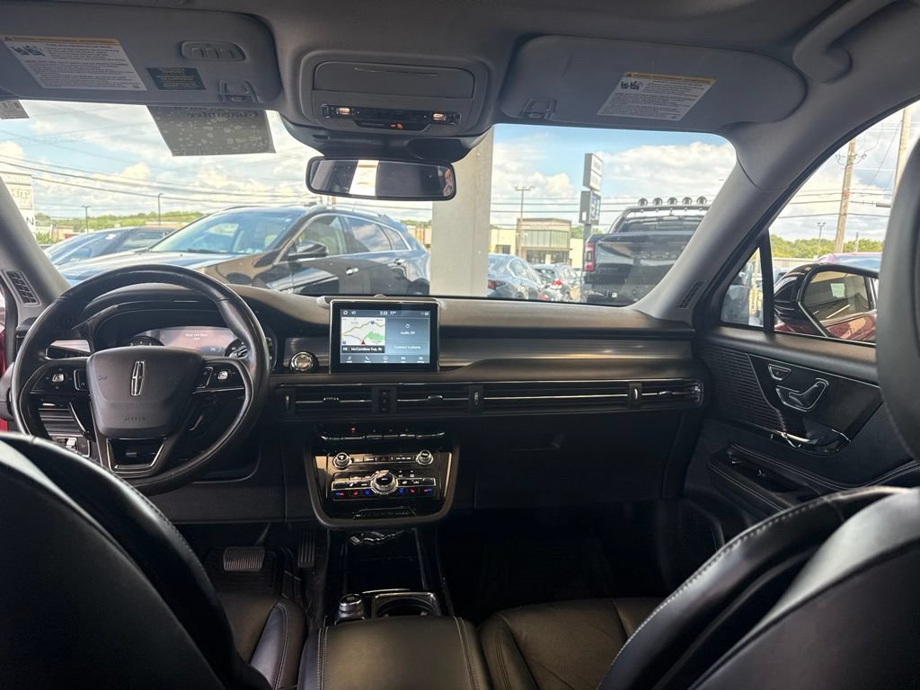 Used 2022 Lincoln Corsair AWD w/ Premium Package image 13