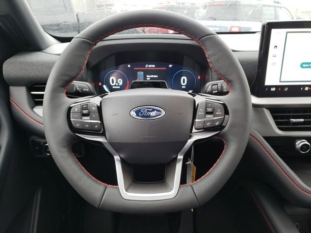 New 2026 Ford Explorer ST-Line w/ ST-Line Street Pack image 14