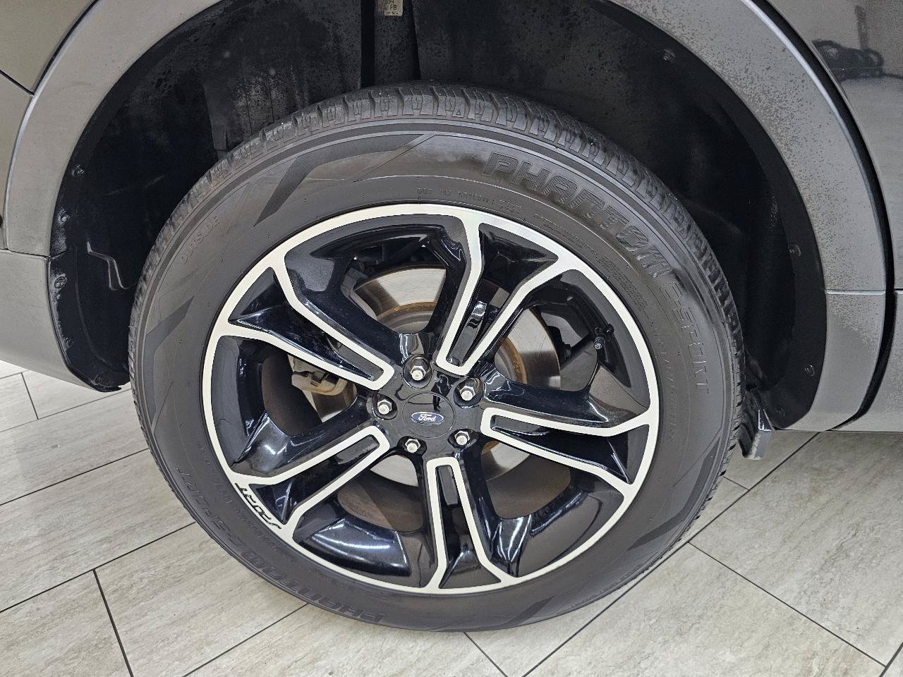 Used 2015 Ford Explorer Sport w/ Equipment Group 401A AWD/4WD image 45