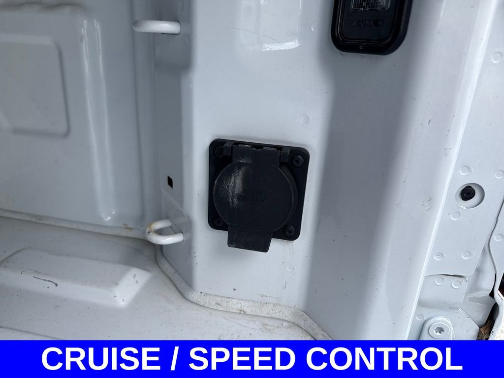 Used 2024 Chevrolet Silverado 1500 LT AWD/4WD image 19