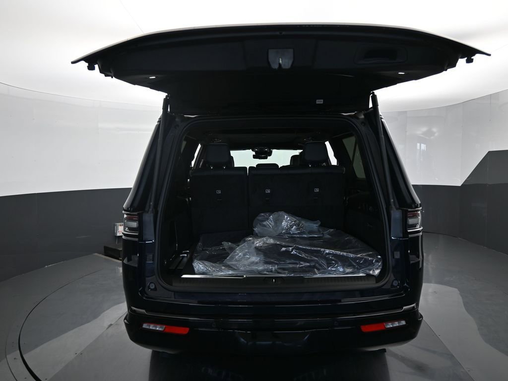 Used 2024 Jeep Grand Wagoneer L Series II w/ Quick Order Packagew 28T image 42