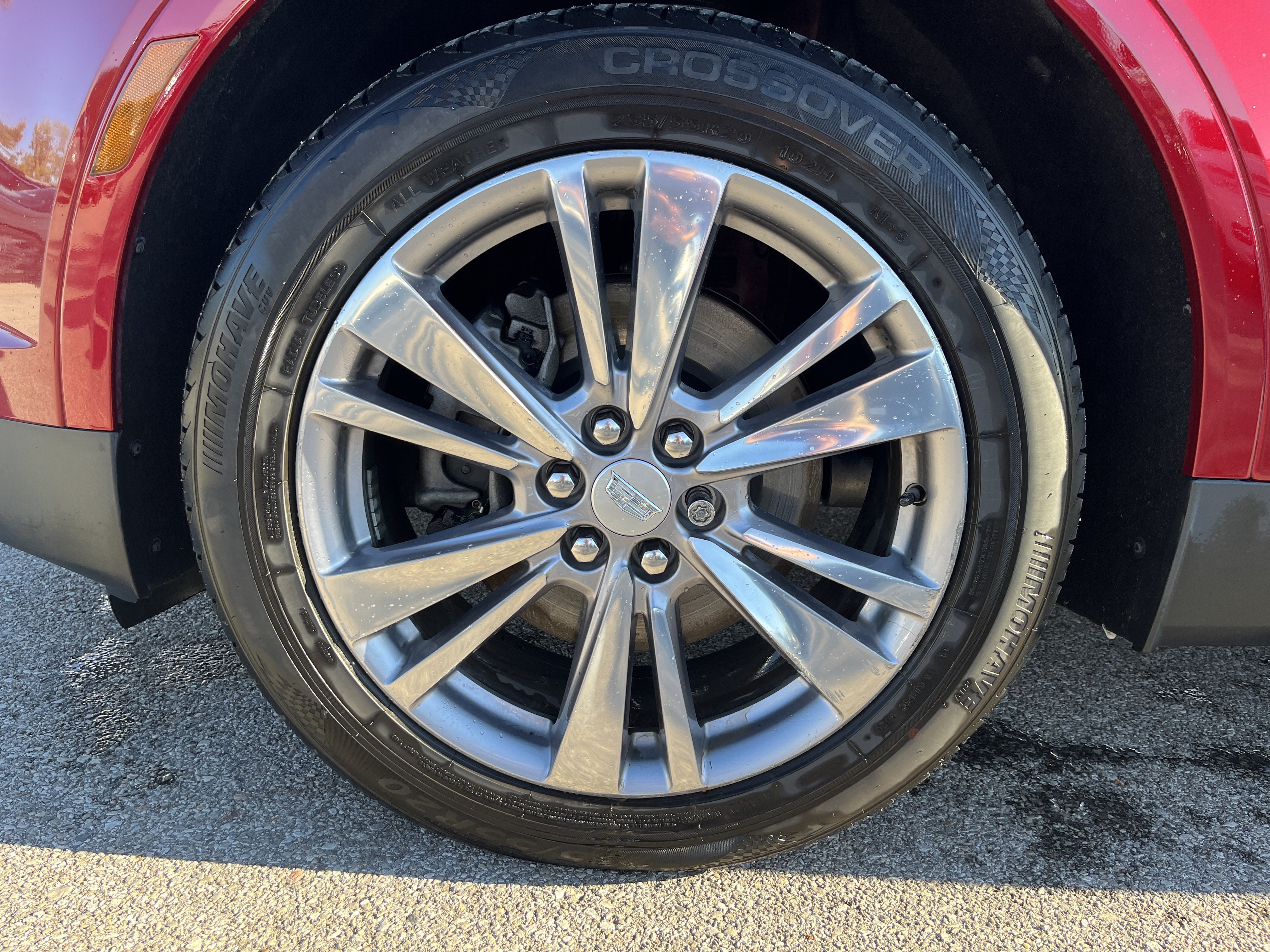 Used 2024 Cadillac XT5 Premium Luxury w/ LPO, Floor Liner Package AWD/4WD image 8