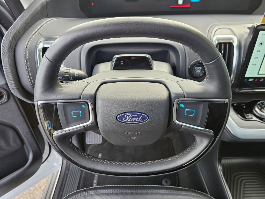 Certified 2025 Ford Expedition Max Platinum AWD/4WD image 24