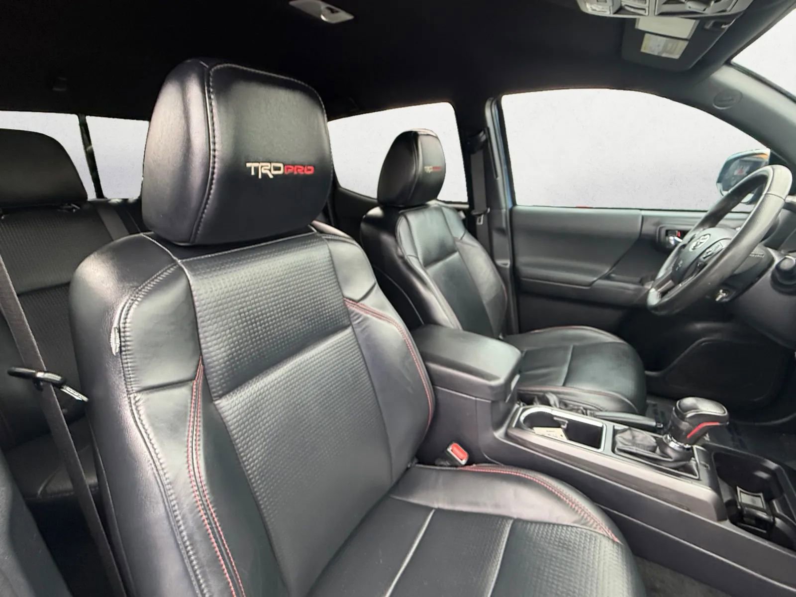 Used 2018 Toyota Tacoma TRD Pro AWD/4WD image 23