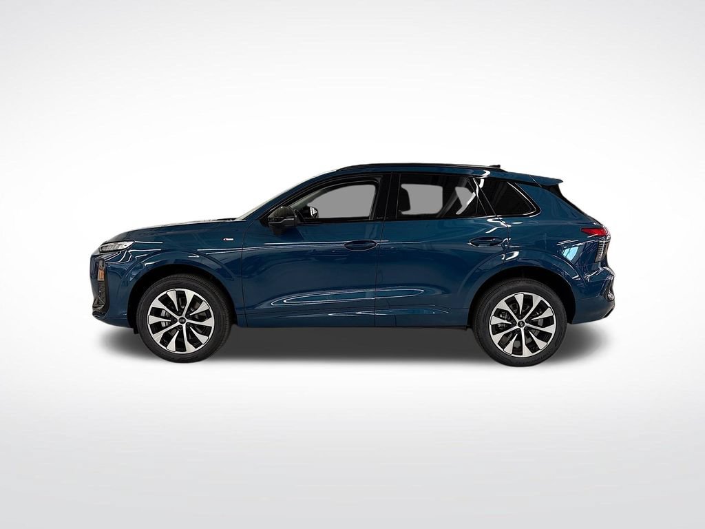 New 2026 Audi Q3 quattro 2.0T AWD/4WD image 2
