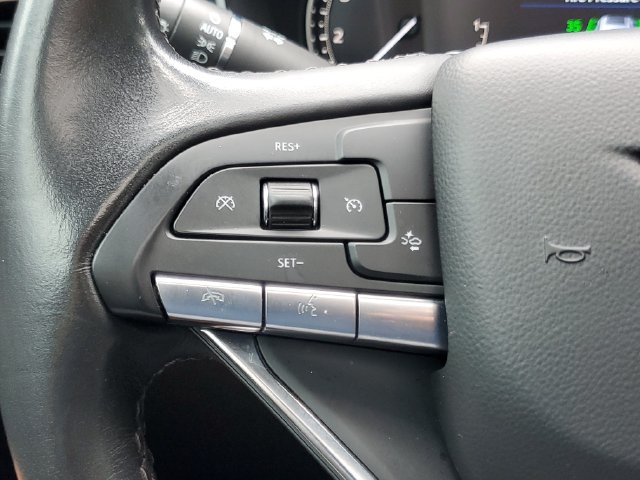 Certified 2024 Cadillac XT6 Luxury FWD image 24