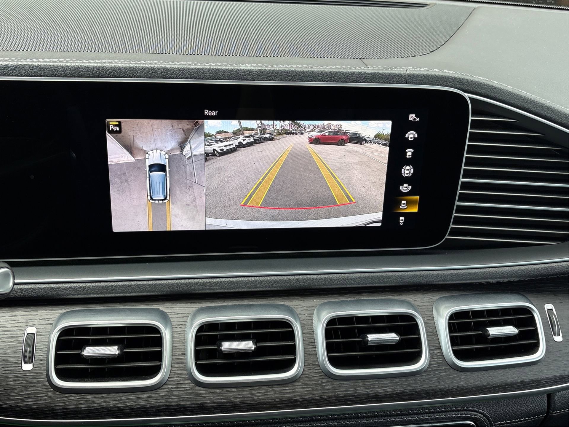 Used 2023 Mercedes-Benz GLE 350 4MATIC image 25