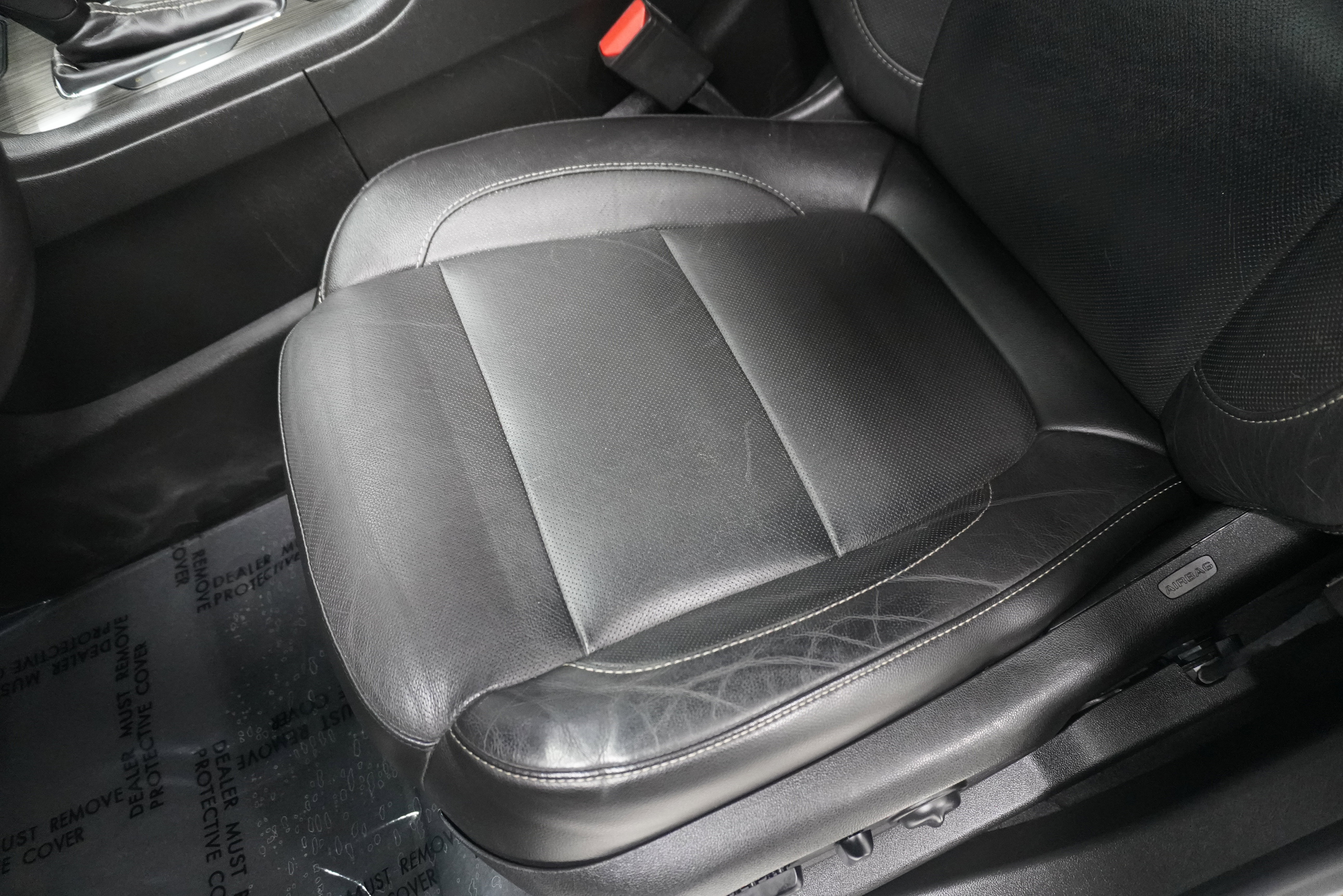 Used 2019 GMC Acadia SLT w/ Black Edition FWD image 12