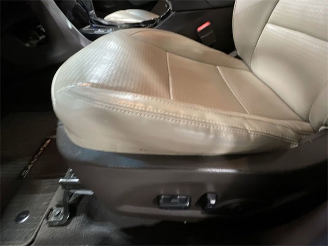 Used 2014 Hyundai Santa Fe Sport w/ Technology Package 04 image 18