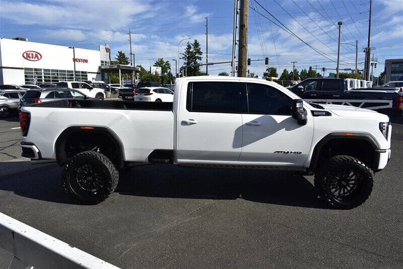 Used 2025 GMC Sierra 3500 AT4 w/ AT4 Premium Plus Package image 6