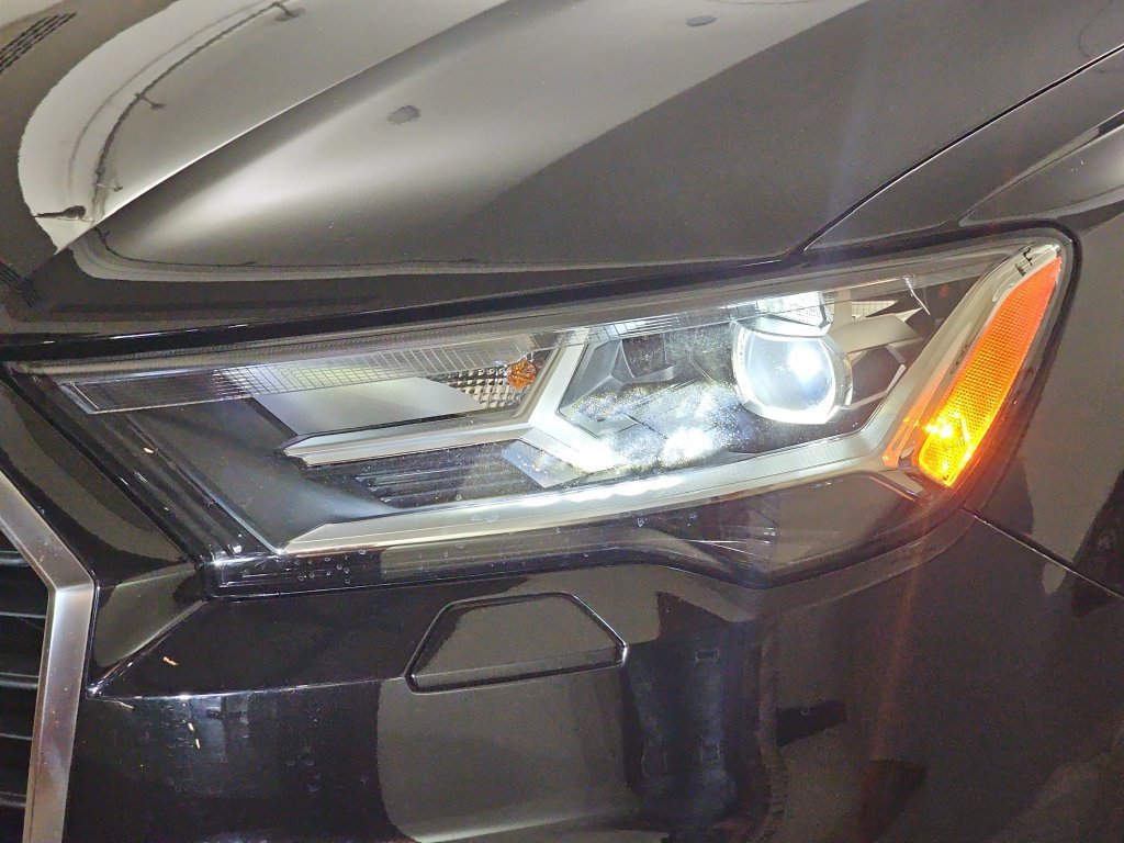 Used 2022 Audi Q7 2.0T Premium Plus AWD/4WD image 33