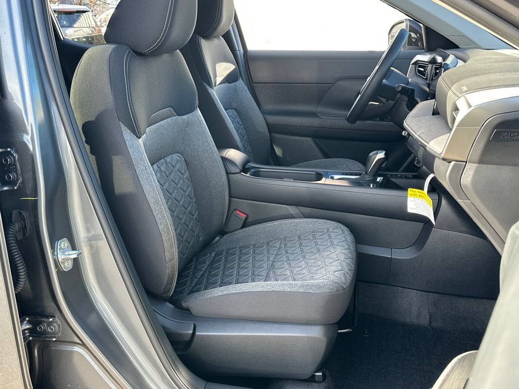 New 2026 Nissan Kicks SV FWD image 21