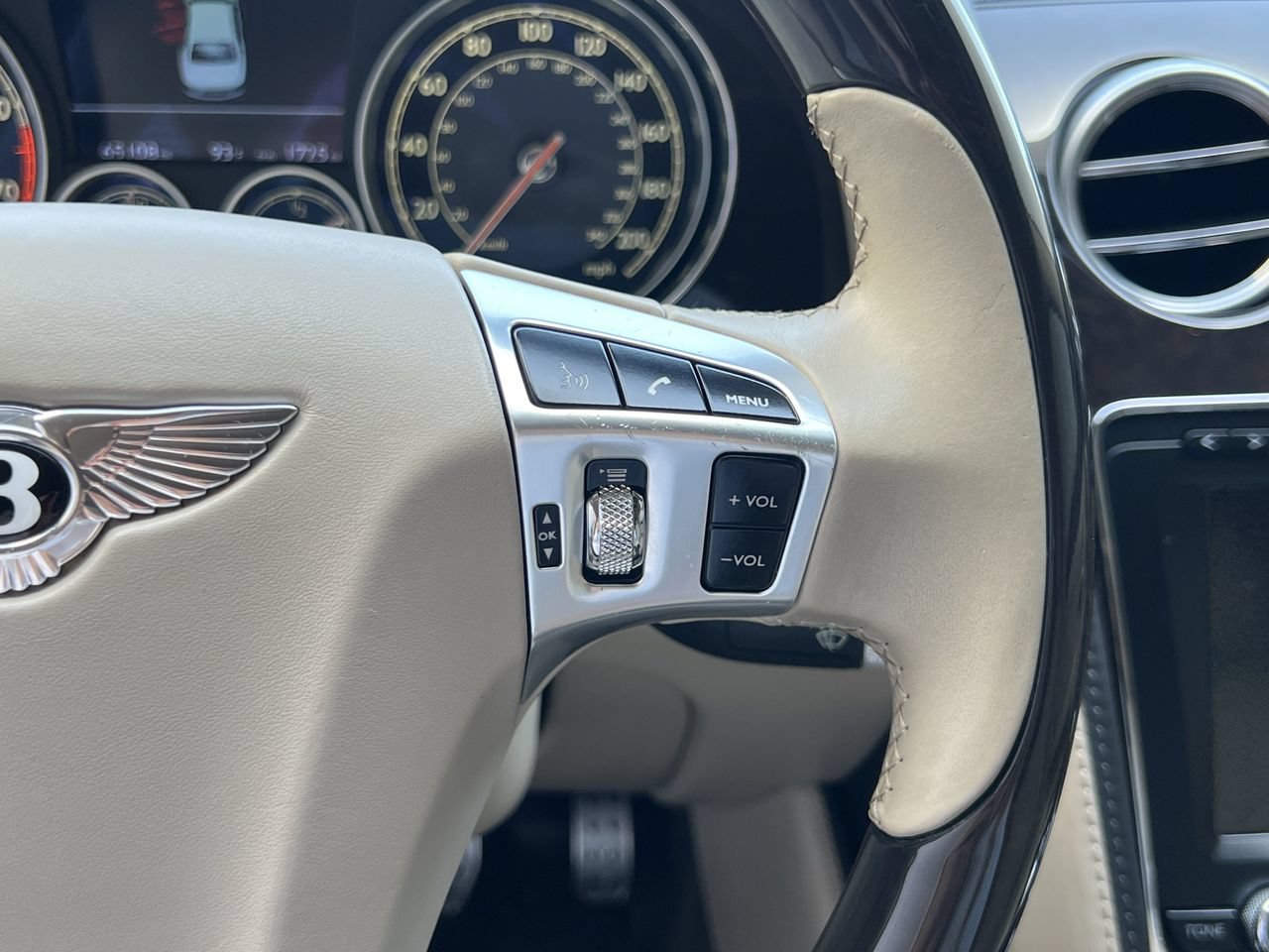 Used 2014 Bentley Flying Spur W12 AWD/4WD image 13