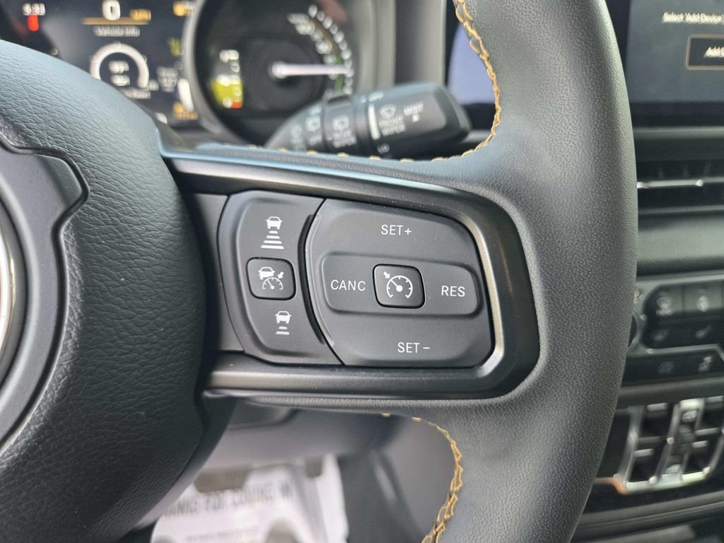 Used 2024 Jeep Wrangler Unlimited w/ Convenience Group AWD/4WD image 23