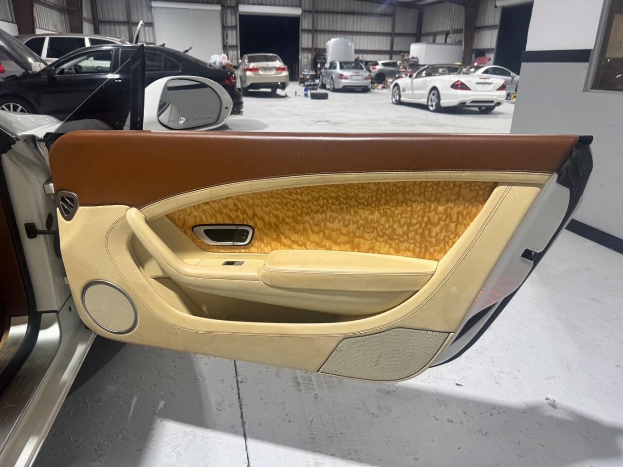 Used 2013 Bentley Continental GT image 38