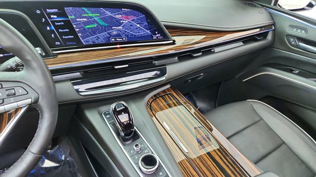 Used 2023 Cadillac Escalade Premium Luxury w/ Performance Package image 48
