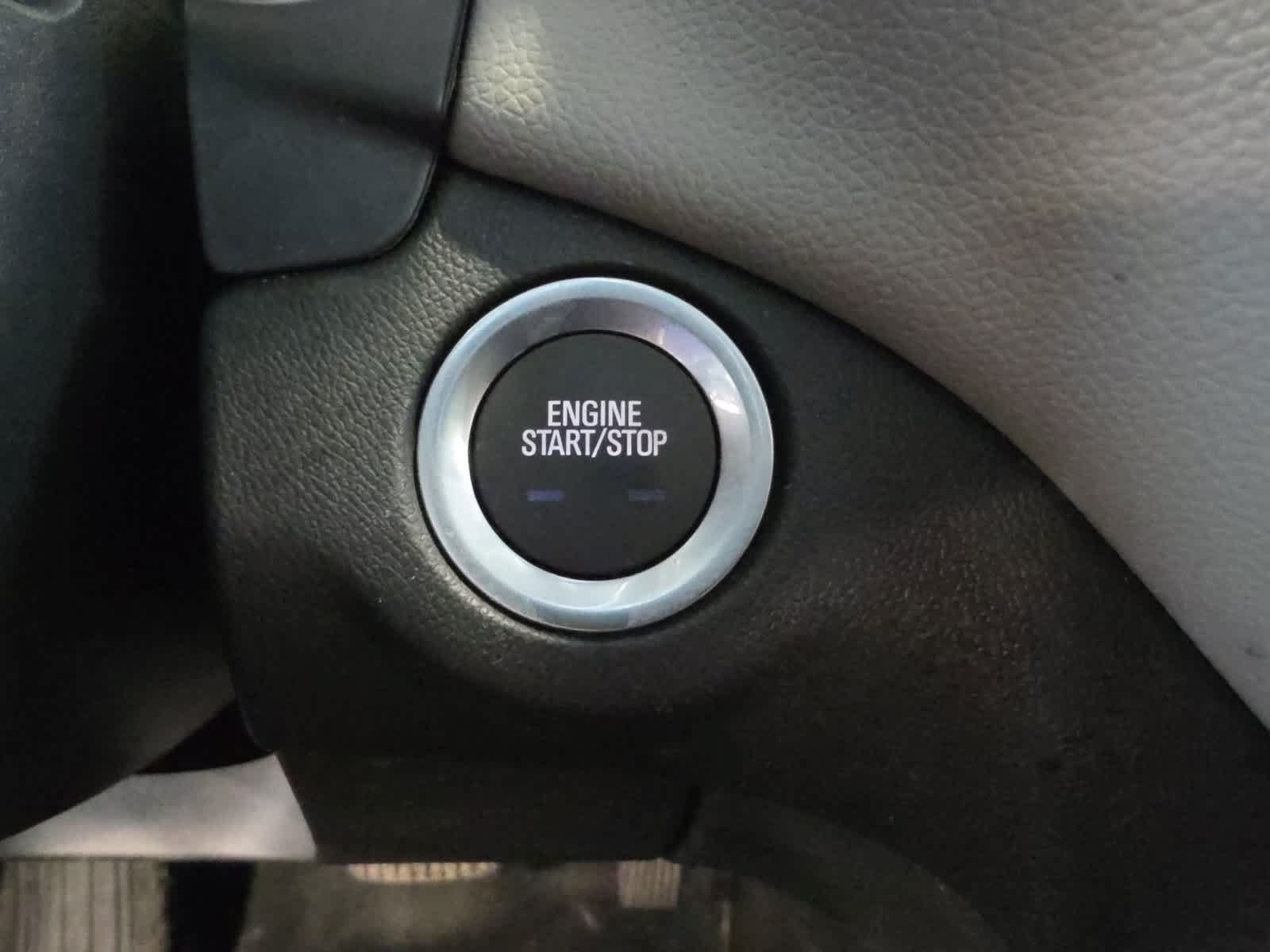 Used 2024 Chevrolet Equinox LS FWD image 21
