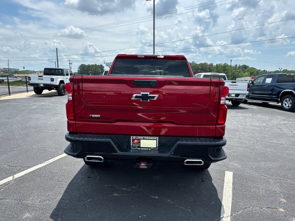 Used 2024 Chevrolet Silverado 1500 LT Trail Boss w/ LPO, Dark Essentials Package AWD/4WD image 7