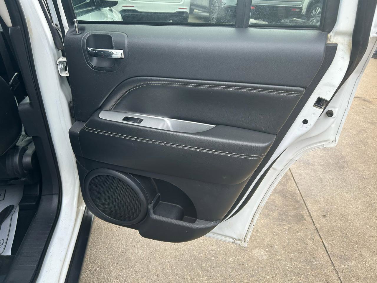 Used 2017 Jeep Compass High Altitude FWD image 15