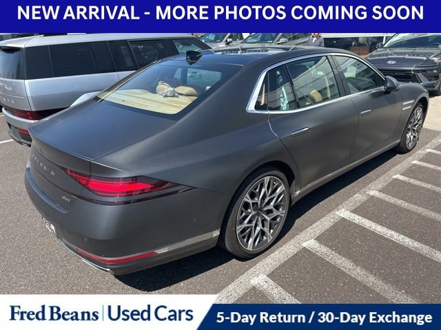Used 2024 Genesis G90 3.5T AWD/4WD image 12