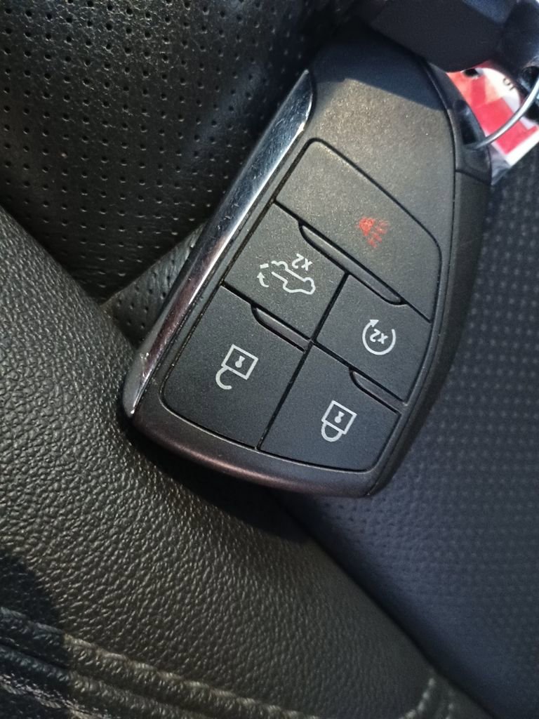 Used 2025 GMC Sierra 1500 SLT image 17