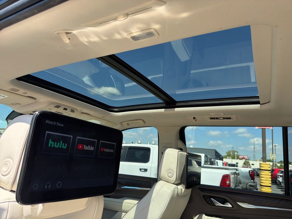 Used 2023 GMC Yukon XL Denali w/ Denali Reserve Package image 20