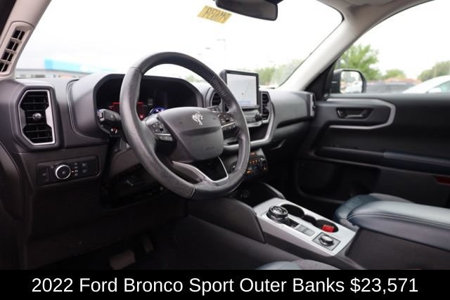 Used 2022 Ford Bronco Sport Outer Banks w/ Tech Package AWD/4WD image 20