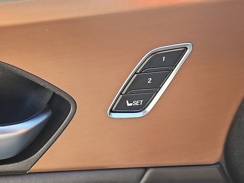 Used 2022 Acura TLX w/ Technology Package image 18