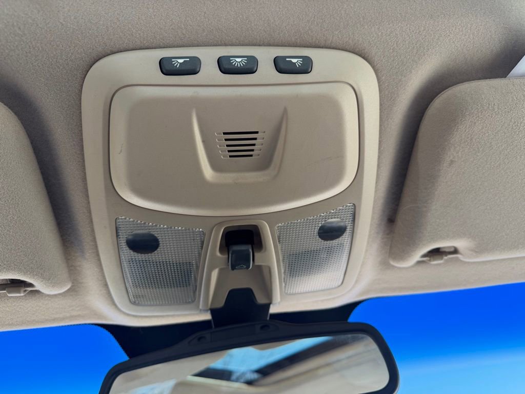 Used 2005 Volvo S60 2.5T image 12