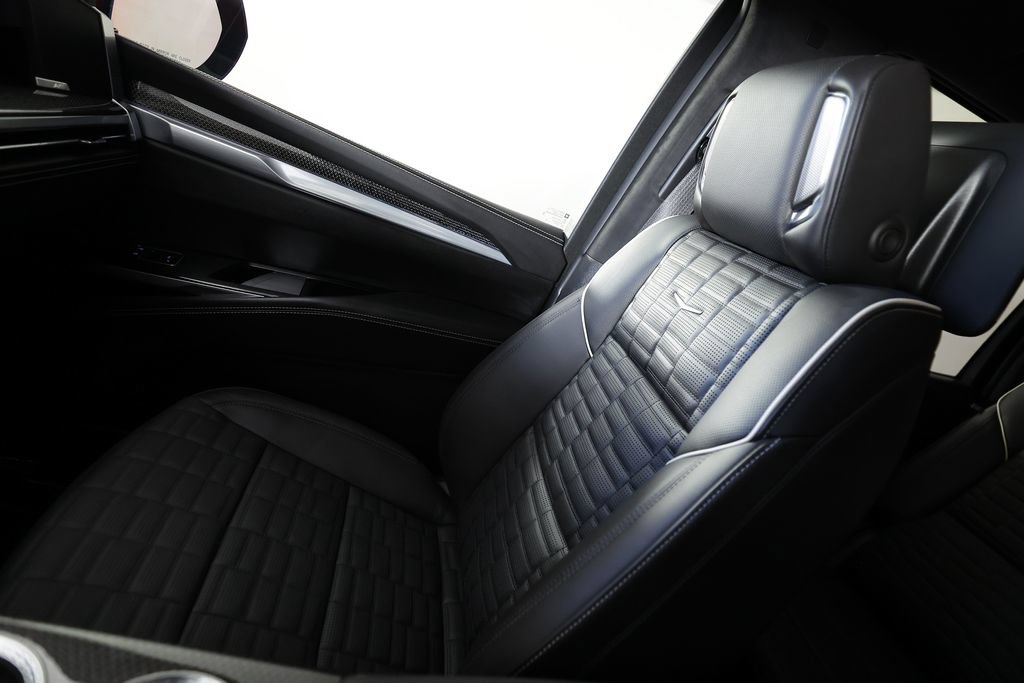 Used 2026 Cadillac Escalade V AWD/4WD image 41