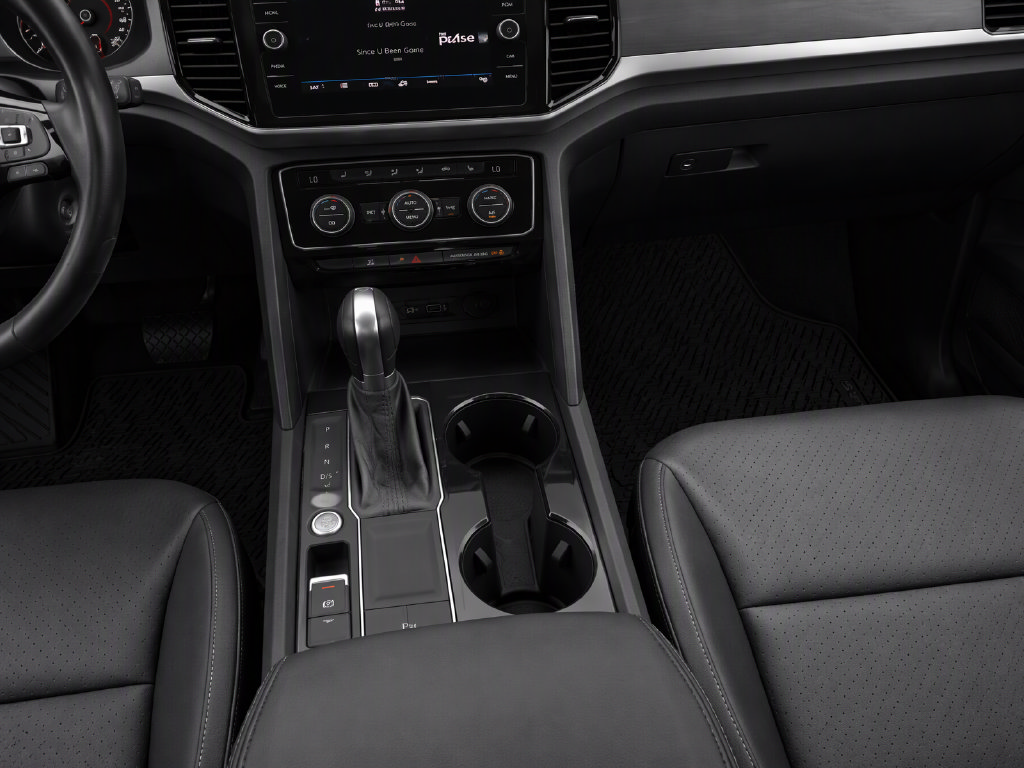 Used 2018 Volkswagen Atlas SEL FWD image 13