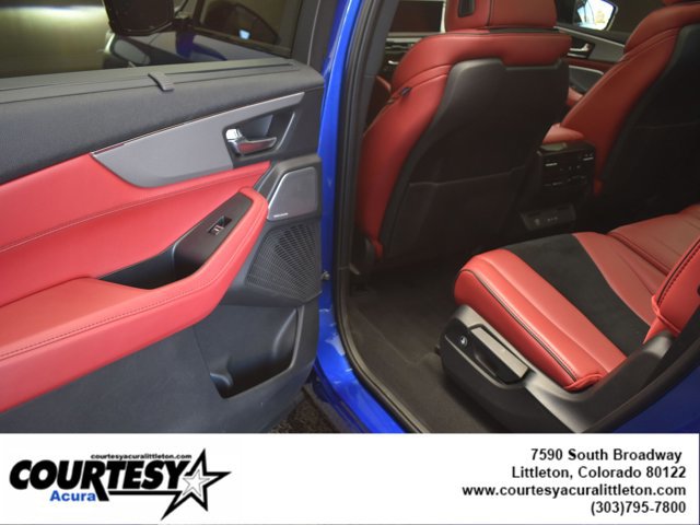 Used 2025 Acura MDX A-Spec image 23