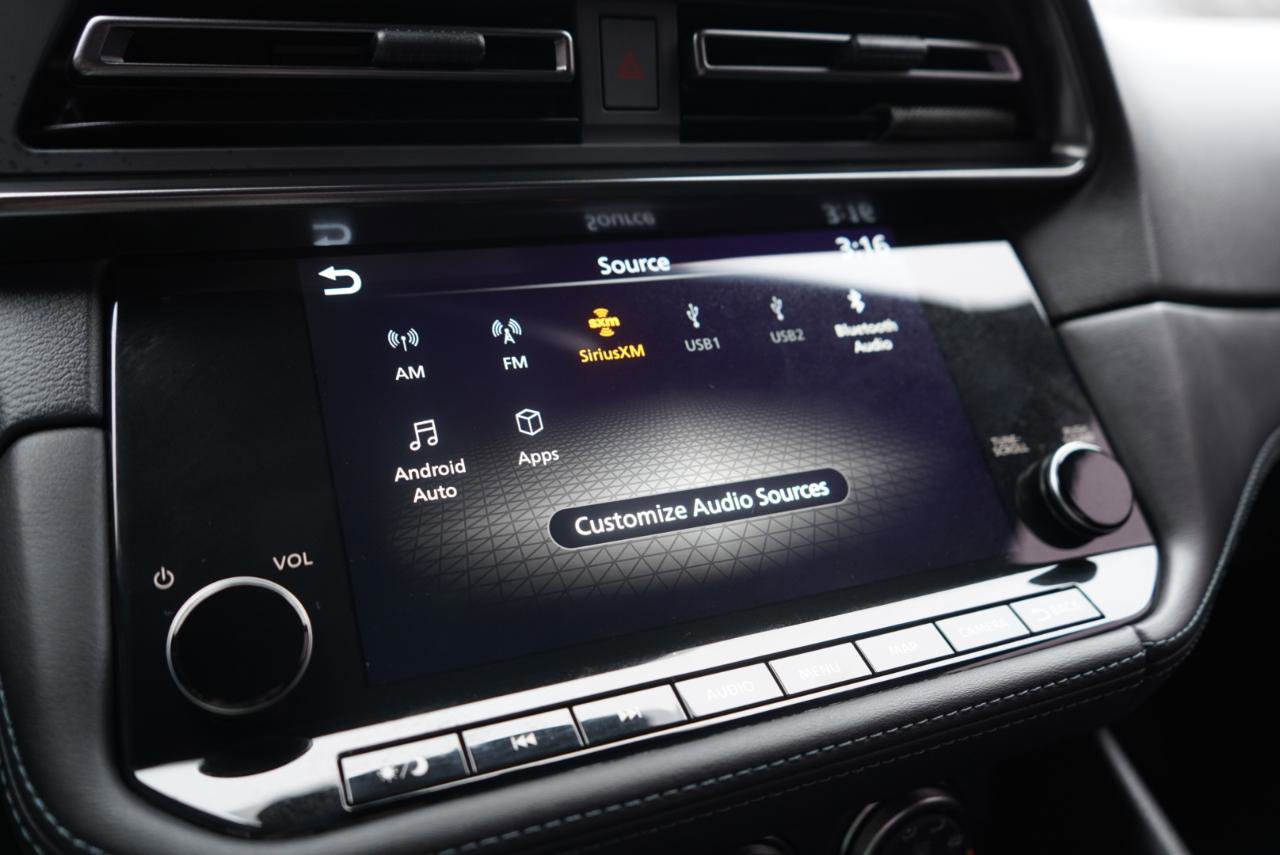 Used 2024 Nissan Z Performance w/ Heritage Edition image 37