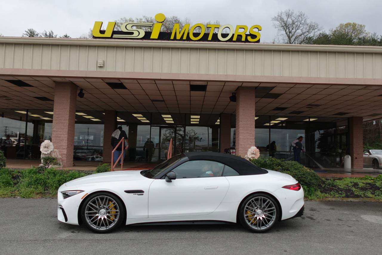 Used 2024 Mercedes-Benz SL 55 AMG 4MATIC image 4