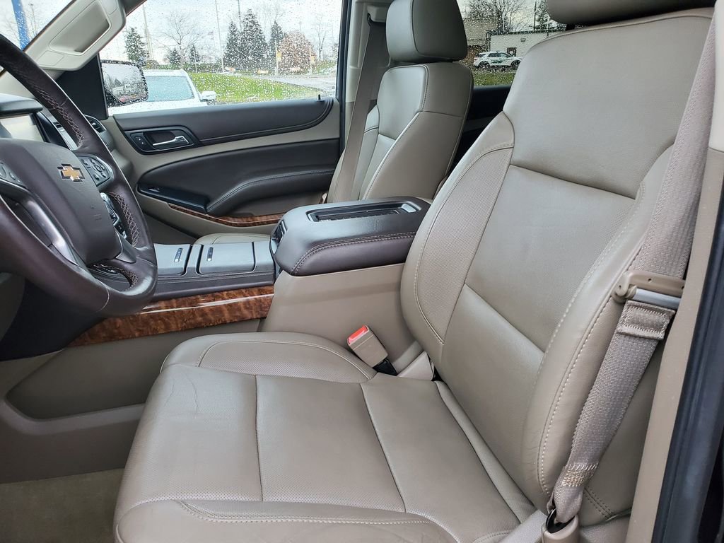 Used 2016 Chevrolet Suburban LTZ image 14