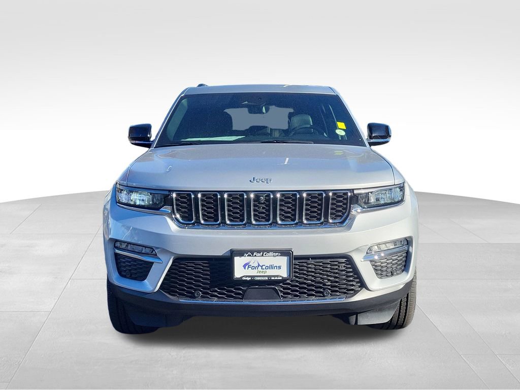 Used 2025 Jeep Grand Cherokee Limited w/ Luxury Tech Group II image 2
