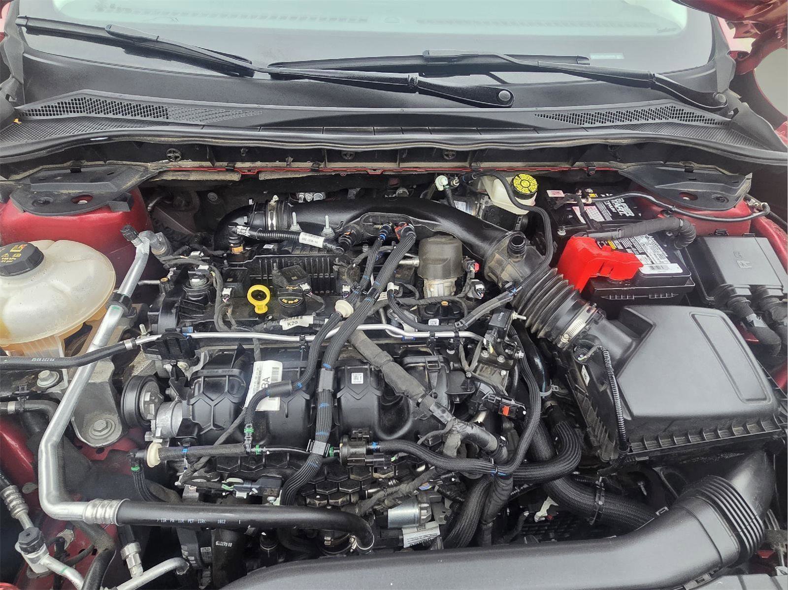 Used 2022 Ford Escape Titanium w/ Class II Trailer Tow Package image 39