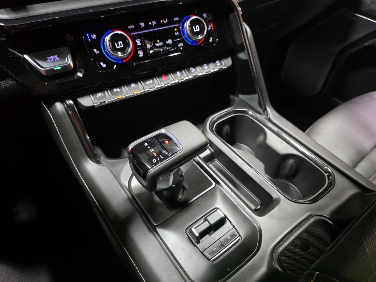 Used 2024 GMC Sierra 1500 AT4X AWD/4WD image 38