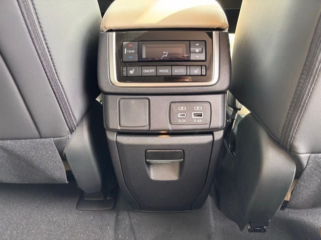 New 2026 Subaru Ascent Limited AWD/4WD image 14